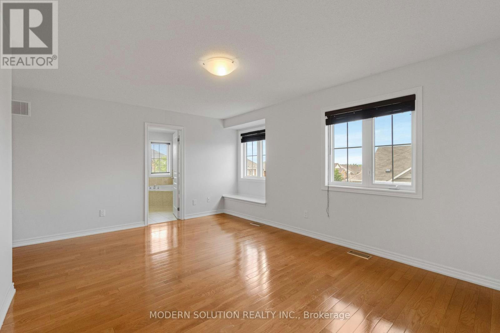 4 Overhold Crescent, Richmond Hill, ON, L4E 0L4 - 27