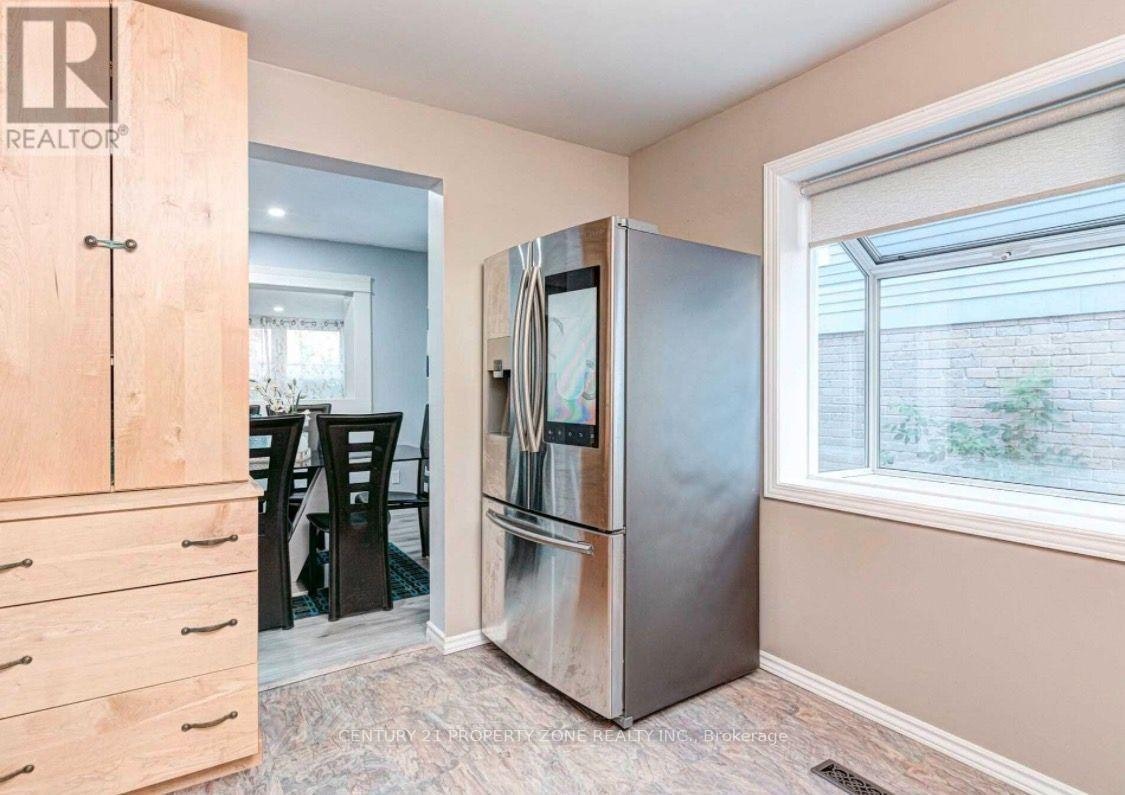 6 Roehampton Crescent W, Brampton, ON, L6Y 2R4 - 9