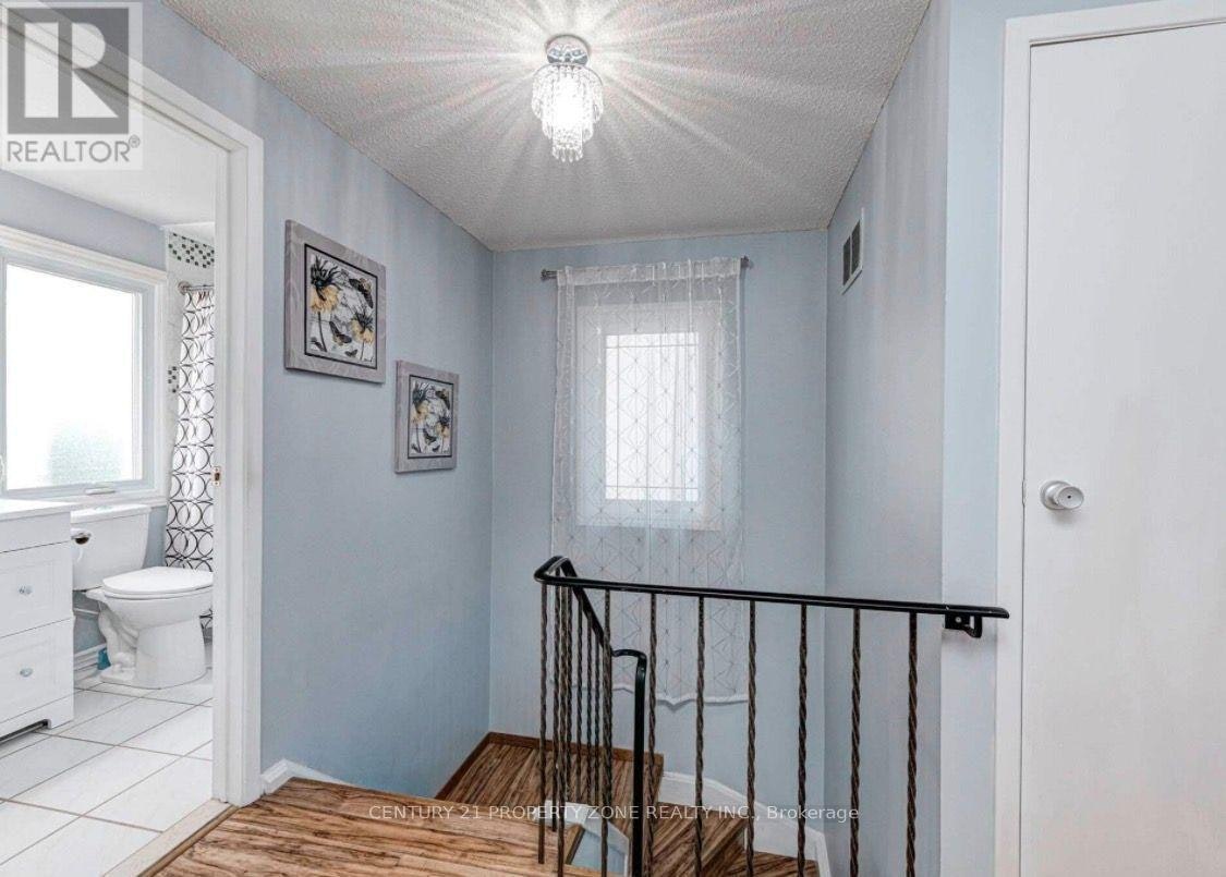 6 Roehampton Crescent W, Brampton, ON, L6Y 2R4 - 14