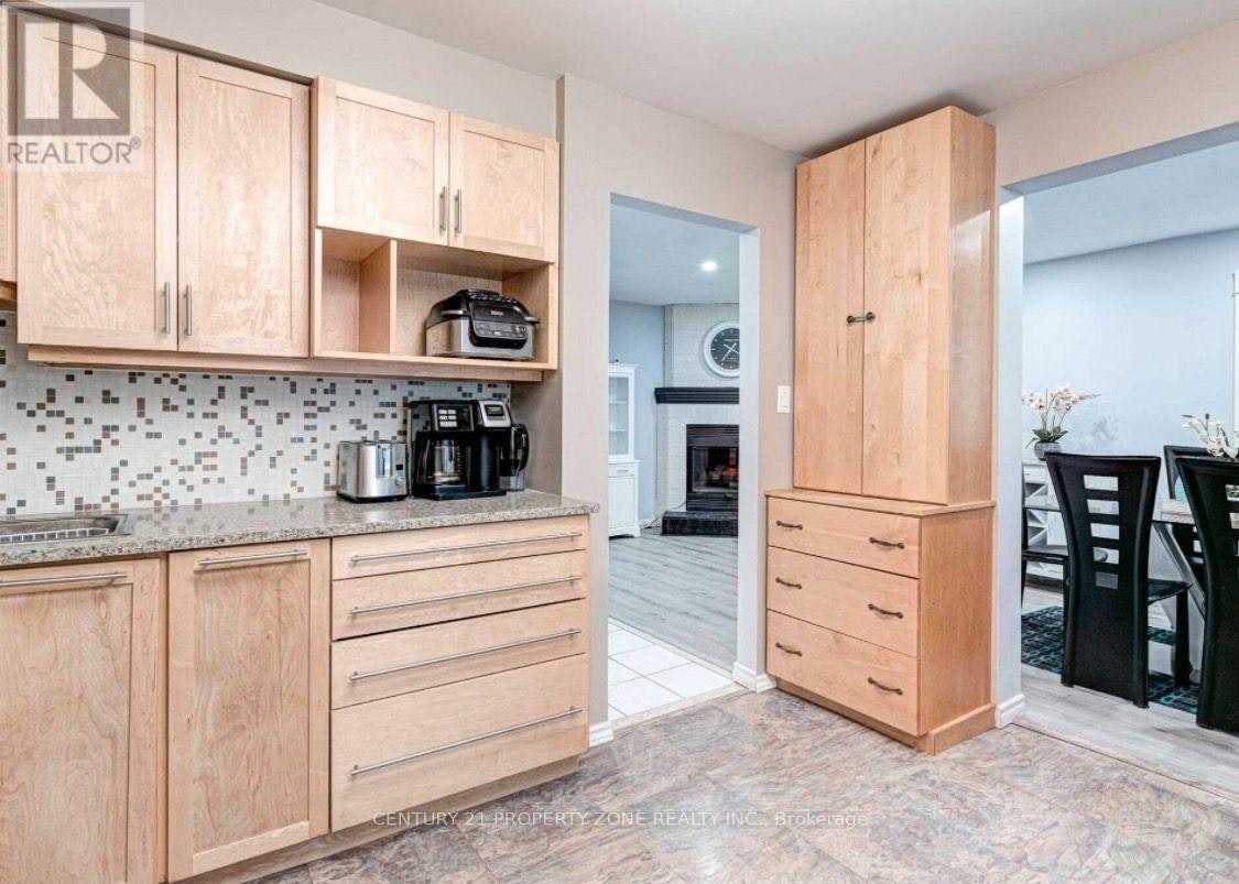 6 Roehampton Crescent W, Brampton, ON, L6Y 2R4 - 8