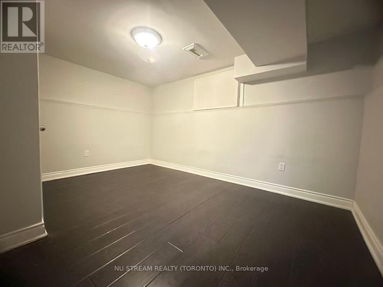 4144 Lastrada Lower Heights, Mississauga, ON, L5C 3W3 - 5