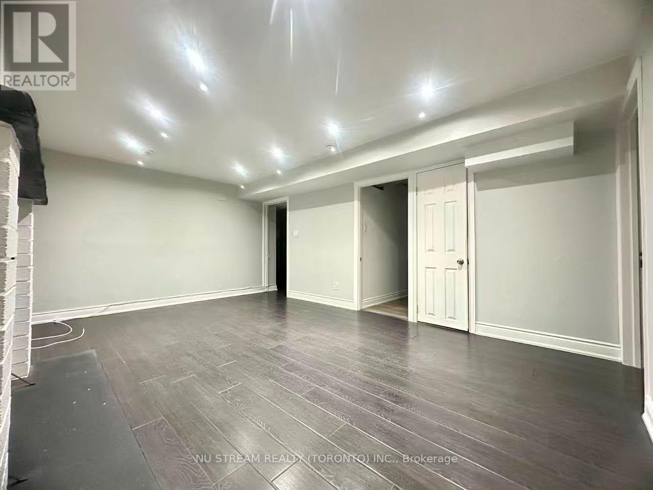 4144 Lastrada Lower Heights, Mississauga, ON, L5C 3W3 - 4