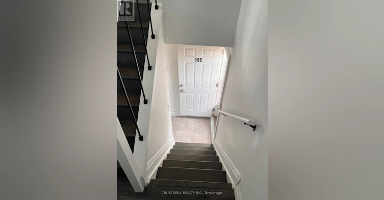 105-3040 Constitution Boulevard, Mississauga, ON, L4Y 3X7 - 4