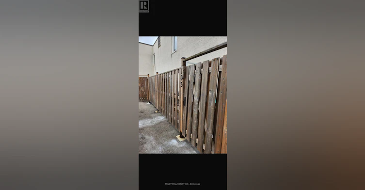 105-3040 Constitution Boulevard, Mississauga, ON, L4Y 3X7
