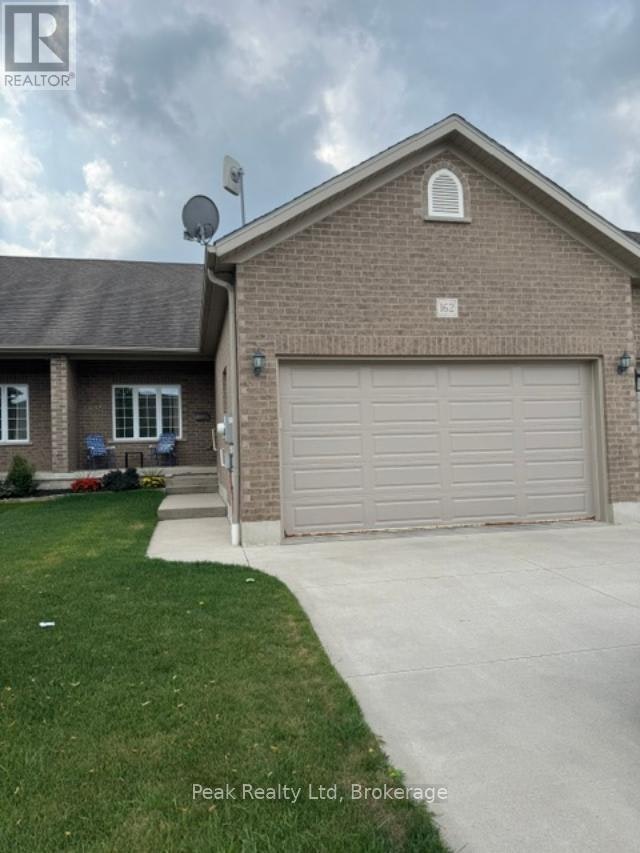 162 Krotz Street E, Listowel, ON, N4W 0E2