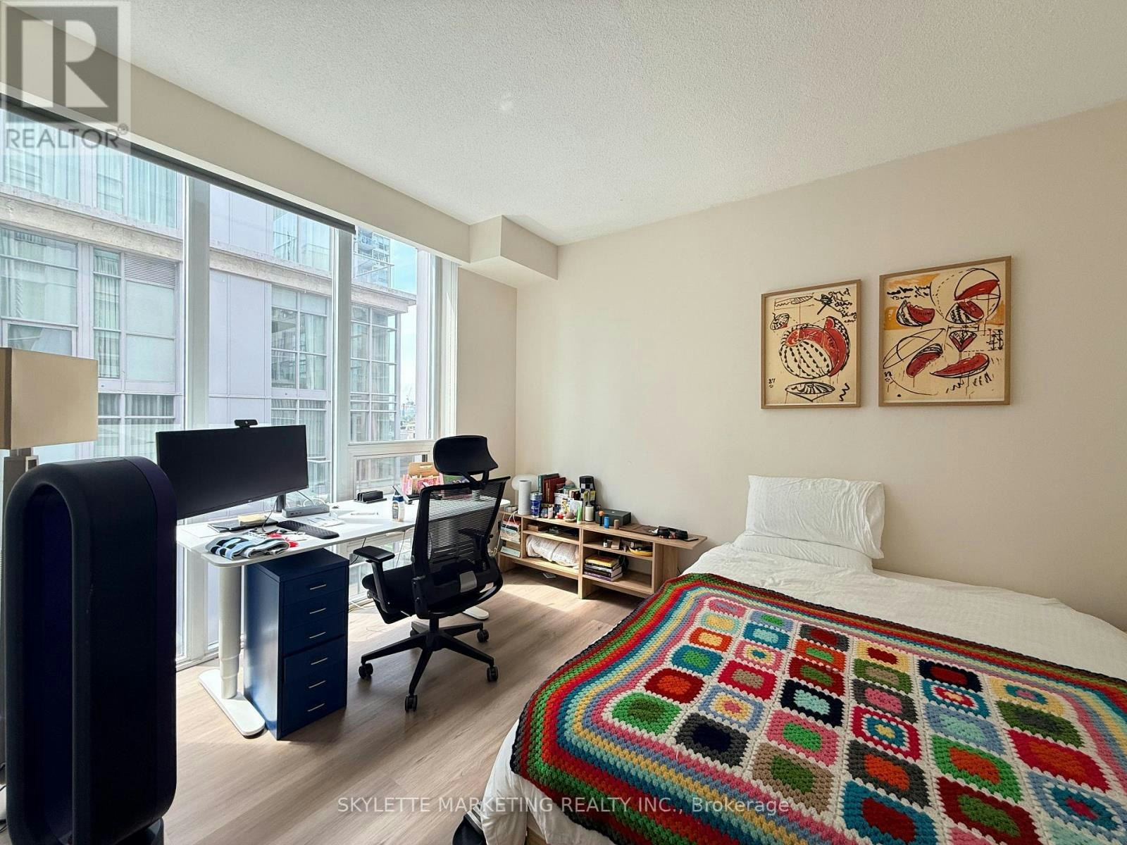1203-126 Simcoe Street, Toronto, ON, M5H 4E6 - 17