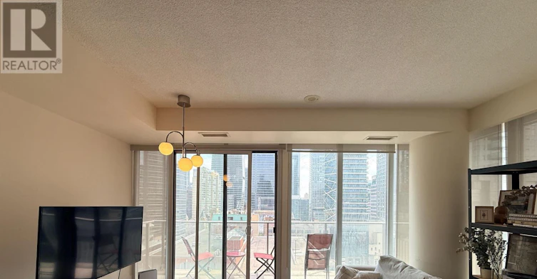 1203-126 Simcoe Street, Toronto, ON, M5H 4E6 - 3