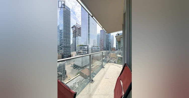 1203-126 Simcoe Street, Toronto, ON, M5H 4E6 - 25