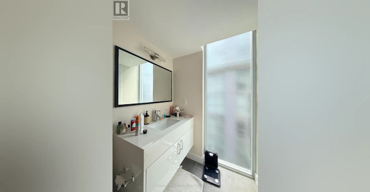 1203-126 Simcoe Street, Toronto, ON, M5H 4E6 - 19