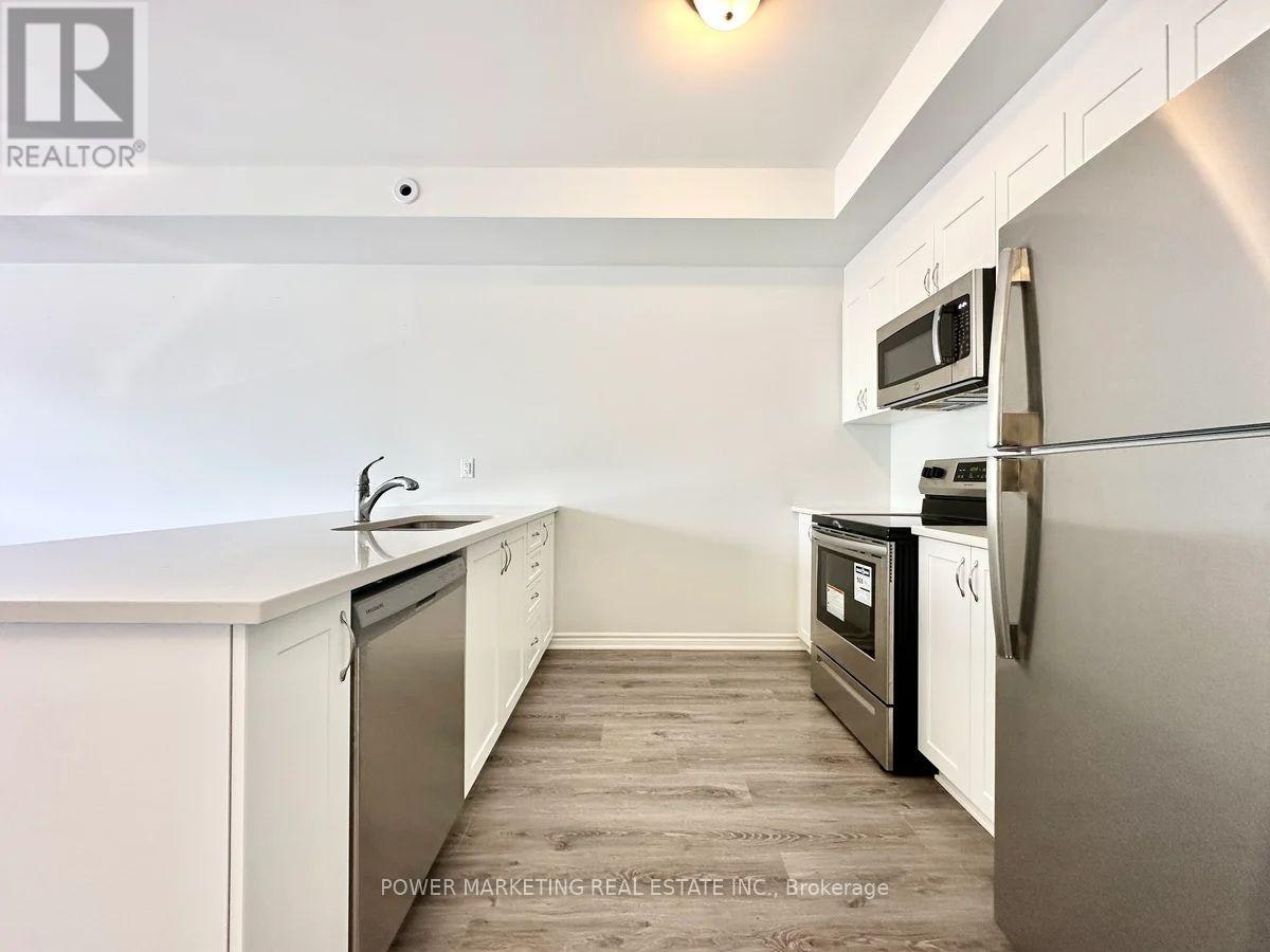 641 Makwa Private, Ottawa, ON, K1K 5A4 - 11