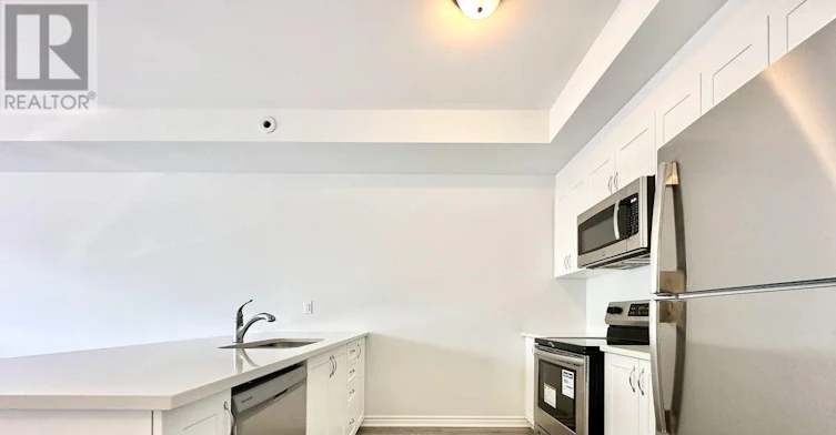 641 Makwa Private, Ottawa, ON, K1K 5A4 - 11