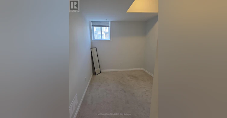 641 Makwa Private, Ottawa, ON, K1K 5A4 - 20