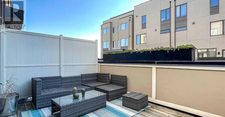 16 Caroline Carpenter Grove, Toronto, ON, M3K 0B1 - 14