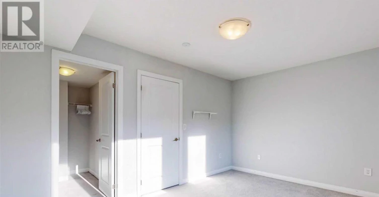 16 Caroline Carpenter Grove, Toronto, ON, M3K 0B1 - 4