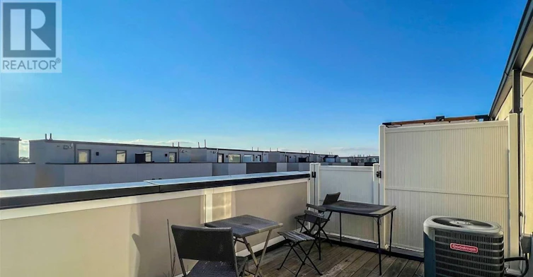 16 Caroline Carpenter Grove, Toronto, ON, M3K 0B1 - 8