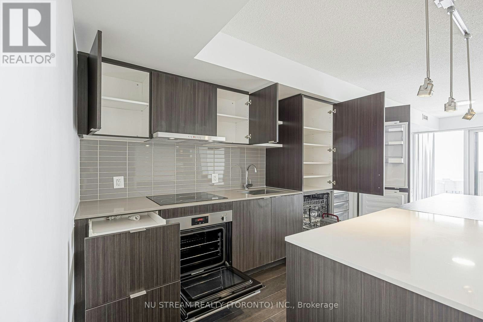 4109-88 Harbour Street, Toronto, ON, M5J 1B7 - 16