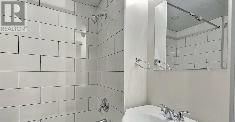10-8 Tisdale Street S, Hamilton, ON, L8N 2V9 - 7