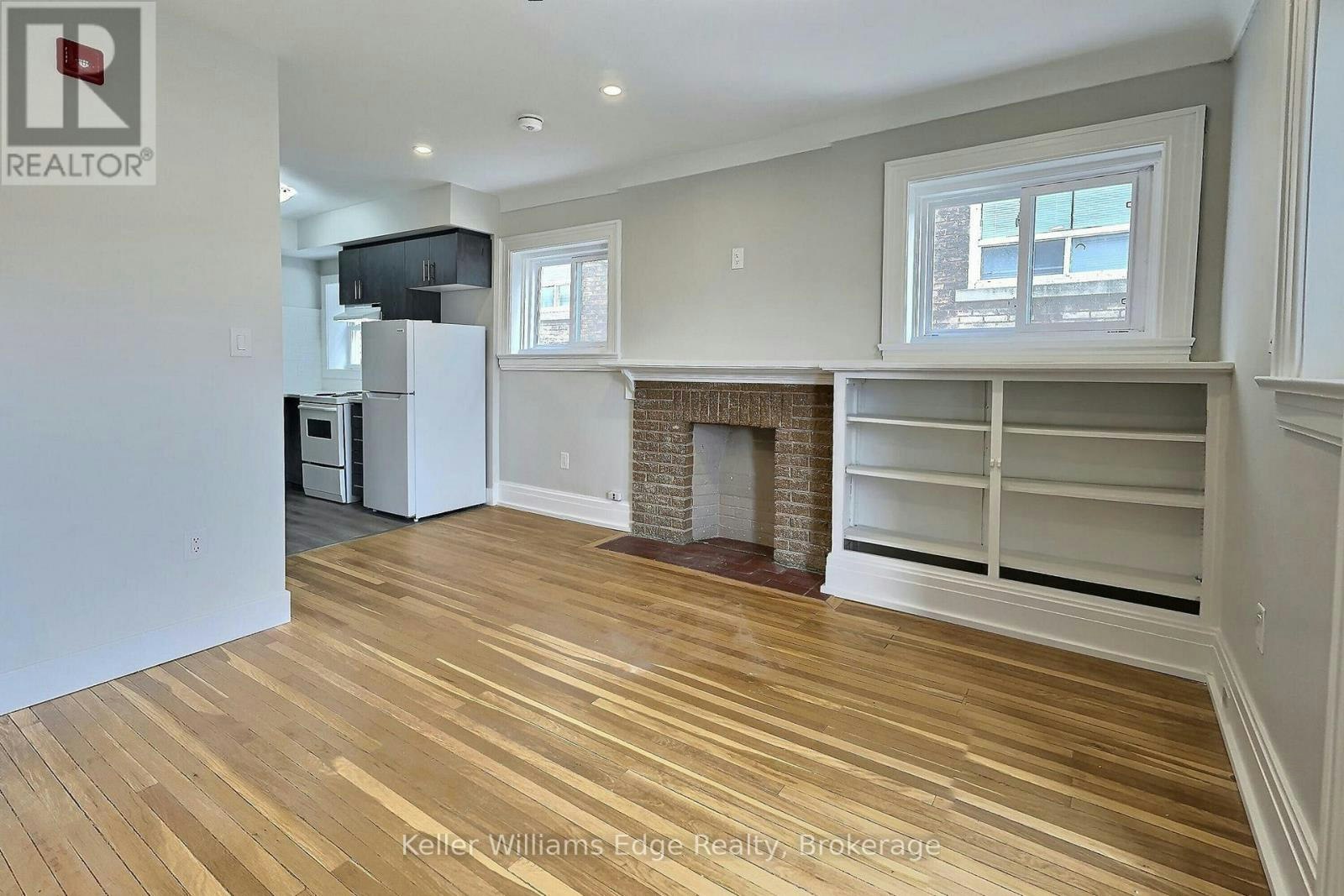 10-8 Tisdale Street S, Hamilton, ON, L8N 2V9 - 8