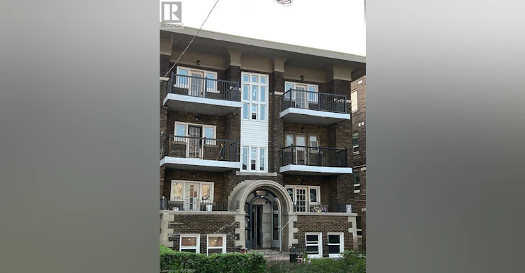 10-8 Tisdale Street S, Hamilton, ON, L8N 2V9 - 2