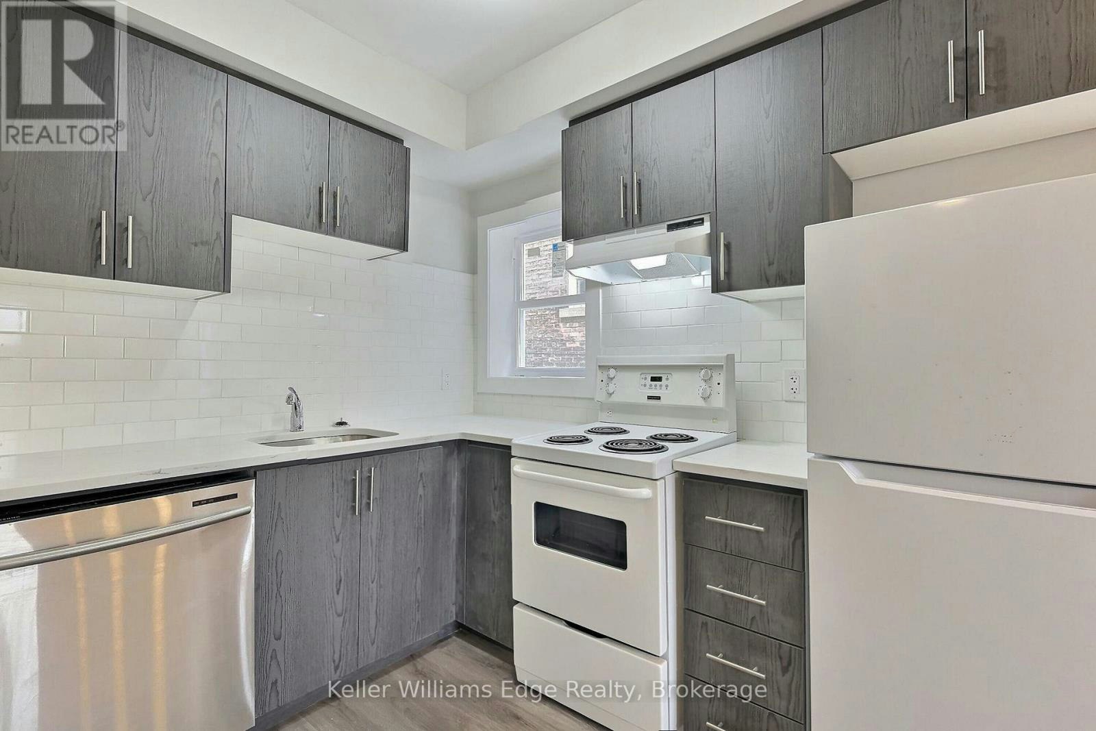 10-8 Tisdale Street S, Hamilton, ON, L8N 2V9 - 6