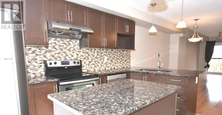 327 Doak Lane, Newmarket, ON, L3Y 0A7 - 6