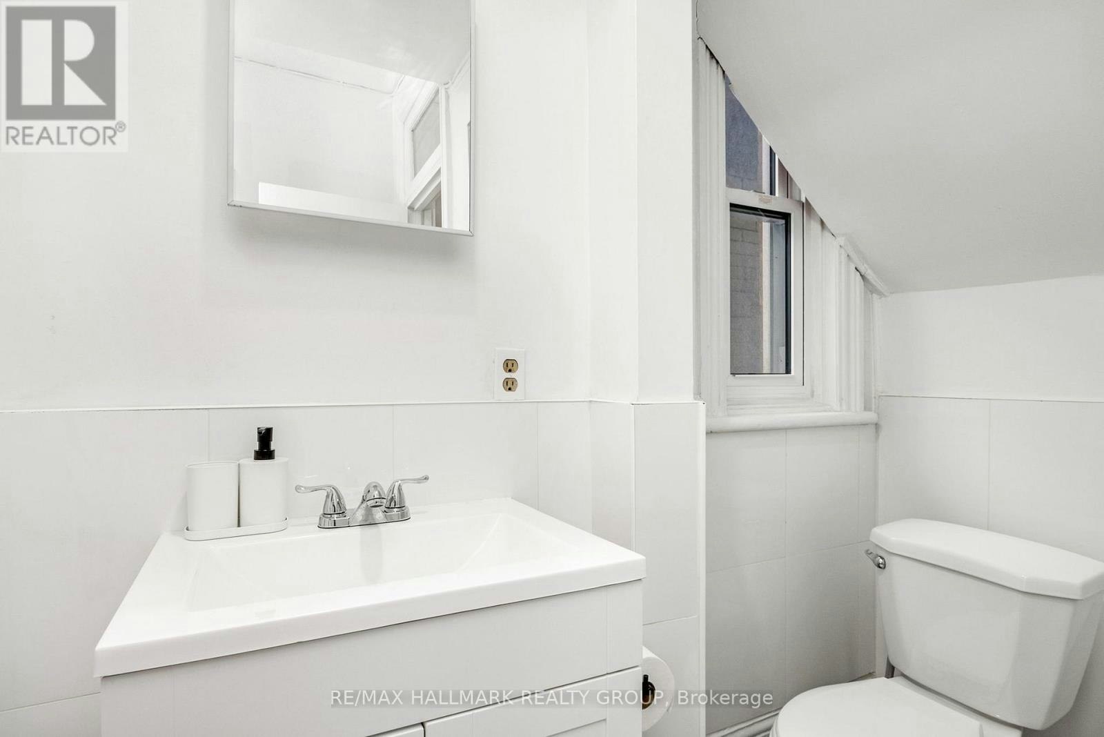 2-277 Arlington Avenue, Ottawa, ON, M6C 2Z6 - 25