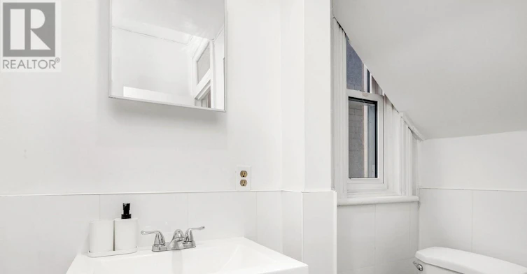2-277 Arlington Avenue, Ottawa, ON, M6C 2Z6 - 25