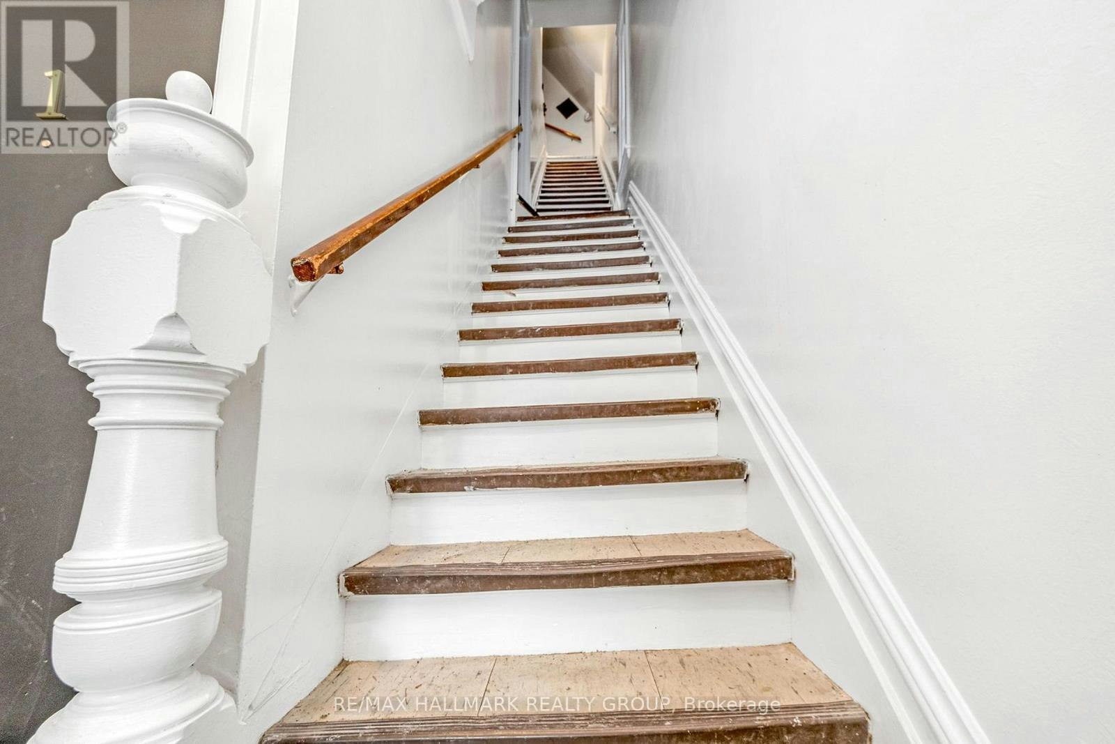 2-277 Arlington Avenue, Ottawa, ON, M6C 2Z6 - 3