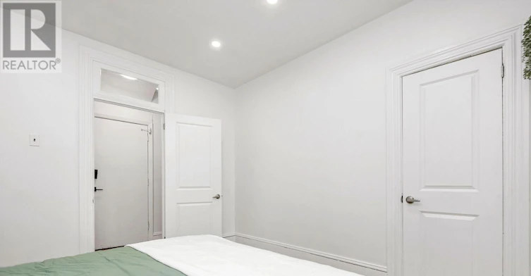 2-277 Arlington Avenue, Ottawa, ON, M6C 2Z6 - 11