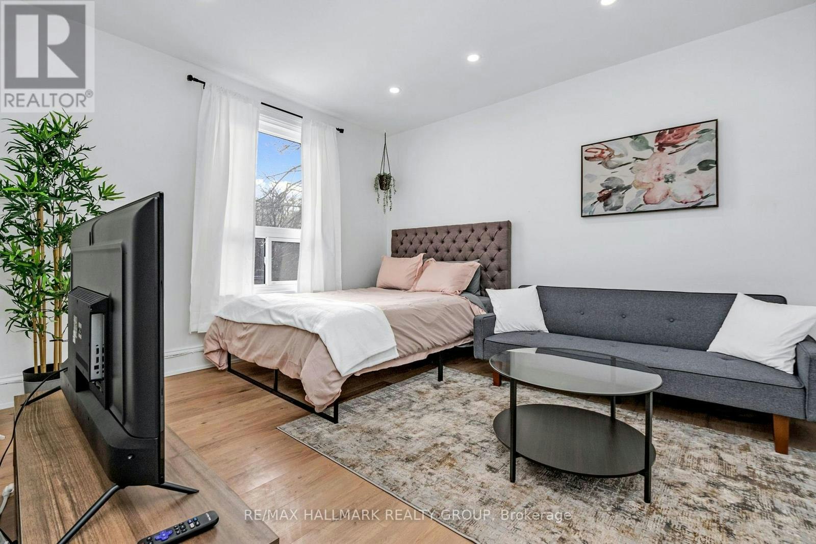 2-277 Arlington Avenue, Ottawa, ON, M6C 2Z6 - 4
