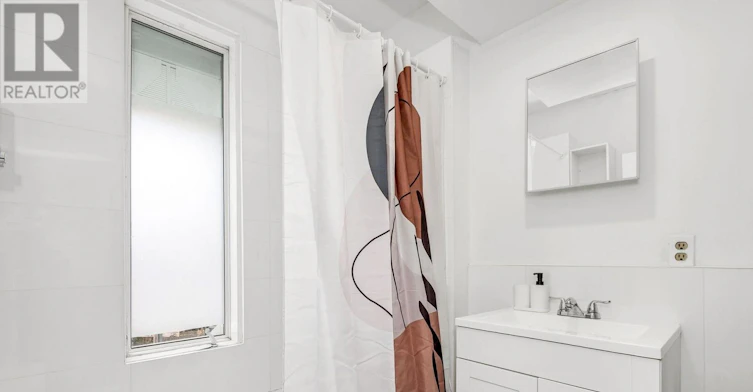 2-277 Arlington Avenue, Ottawa, ON, M6C 2Z6 - 24