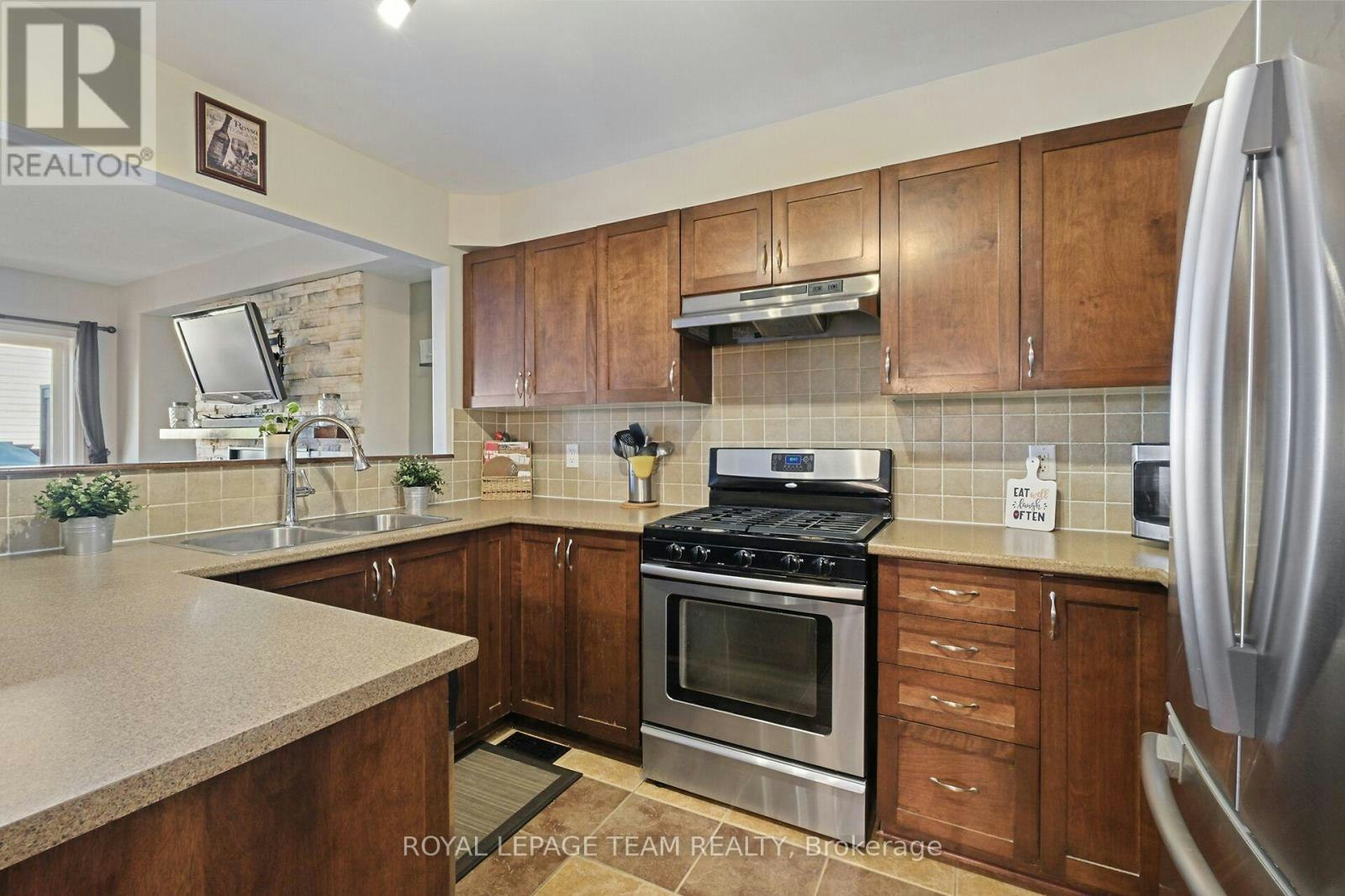 215 Parkrose Private, Ottawa, ON, K4A 0N8 - 11