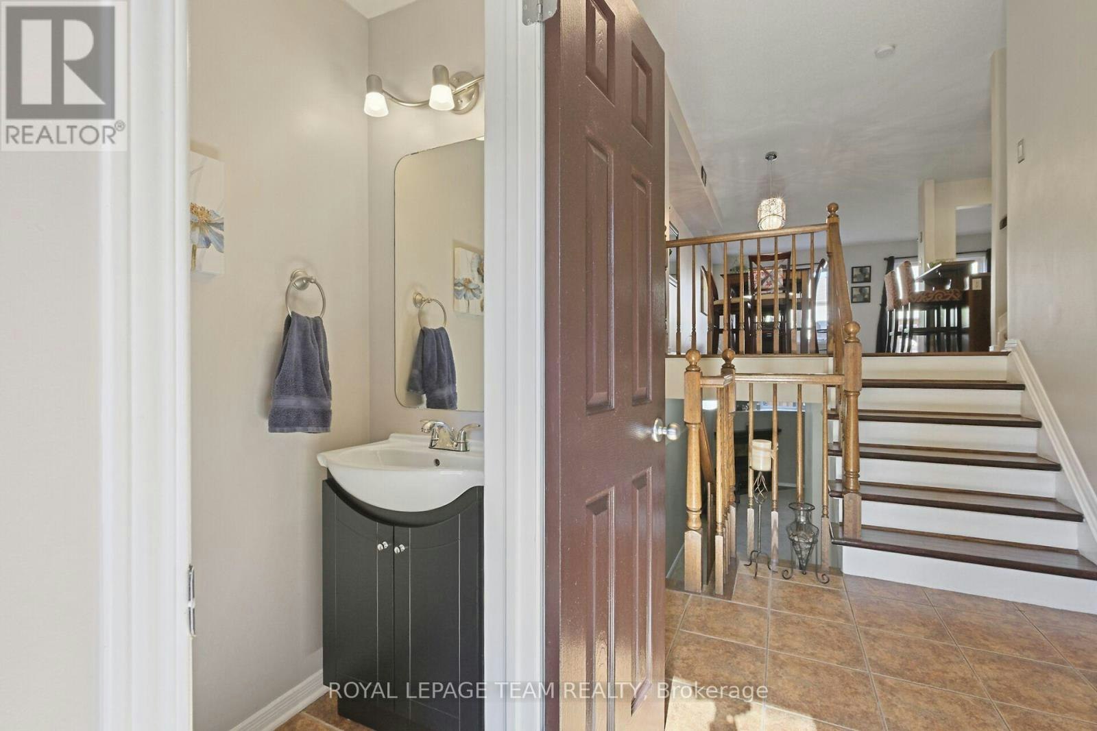 215 Parkrose Private, Ottawa, ON, K4A 0N8 - 5