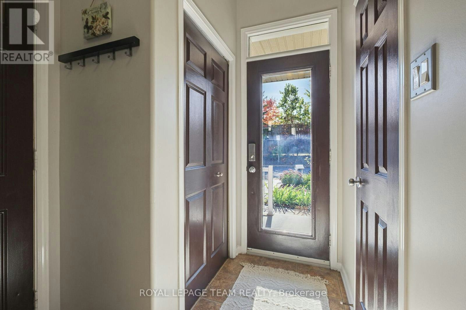 215 Parkrose Private, Ottawa, ON, K4A 0N8 - 3