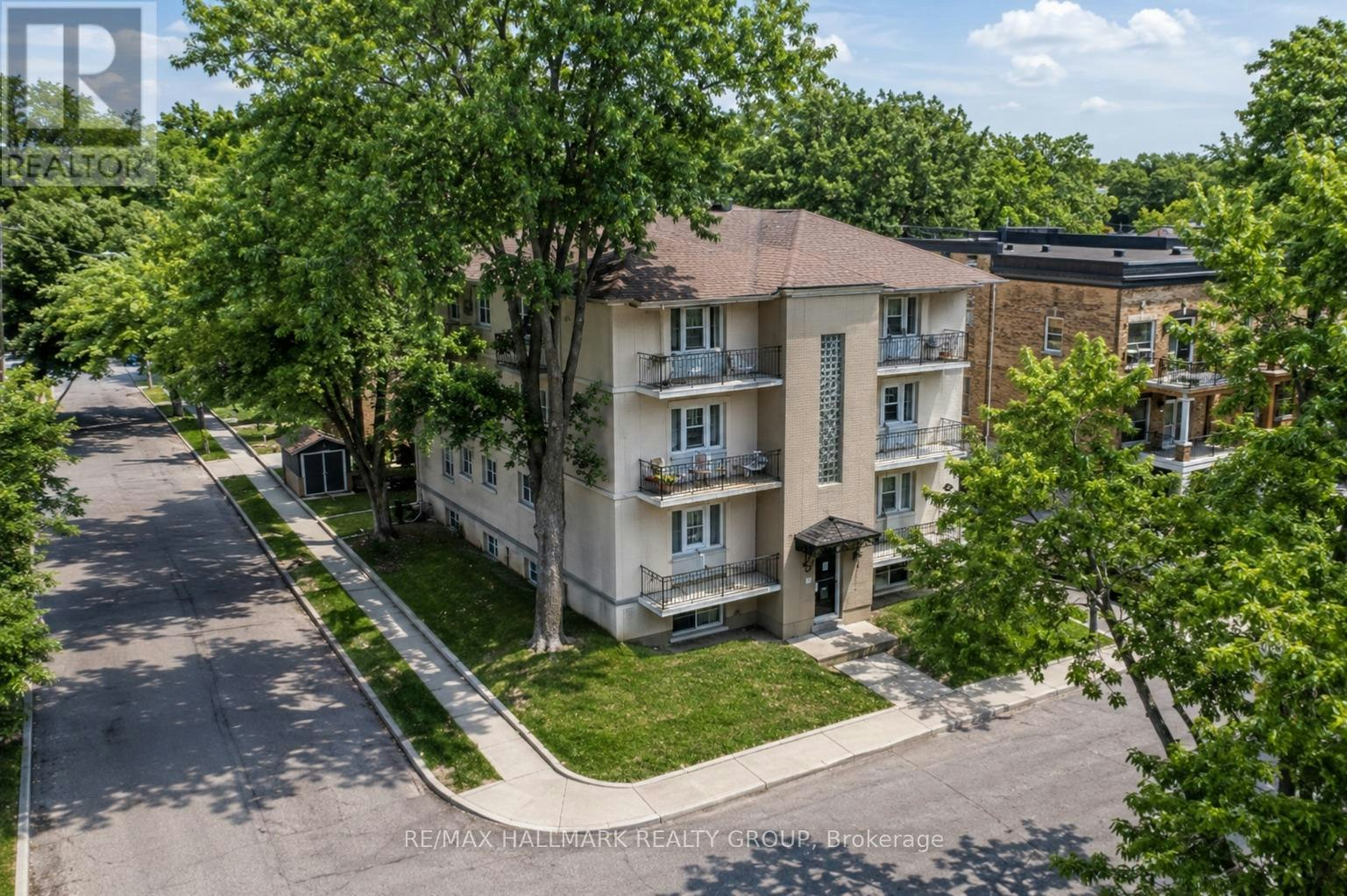 2-20 Lower Charlotte Street, Ottawa, ON, K1N 8K1