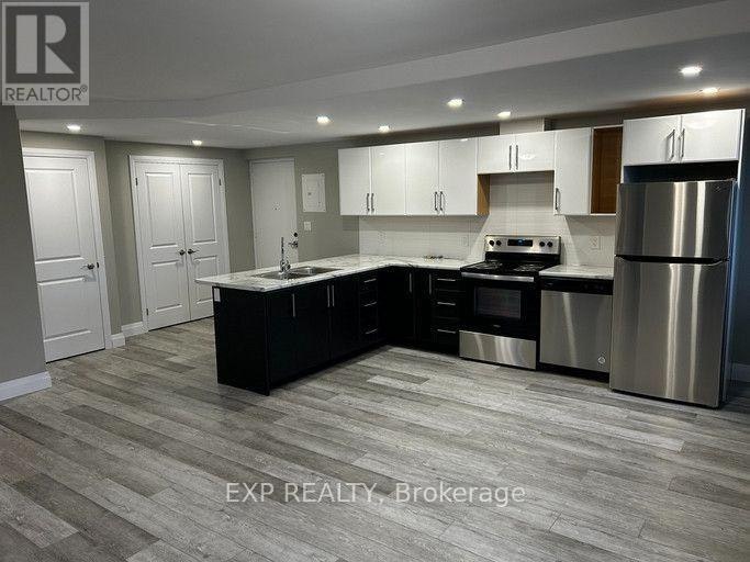 3815 Portage Road, Niagara Falls, ON, L2J 2L1 - 4