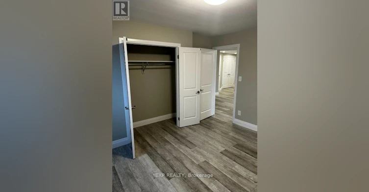 3815 Portage Road, Niagara Falls, ON, L2J 2L1 - 9