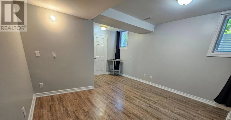 LOWER-596 Skinner Avenue, Newmarket, ON, L3X 2A8 - 5