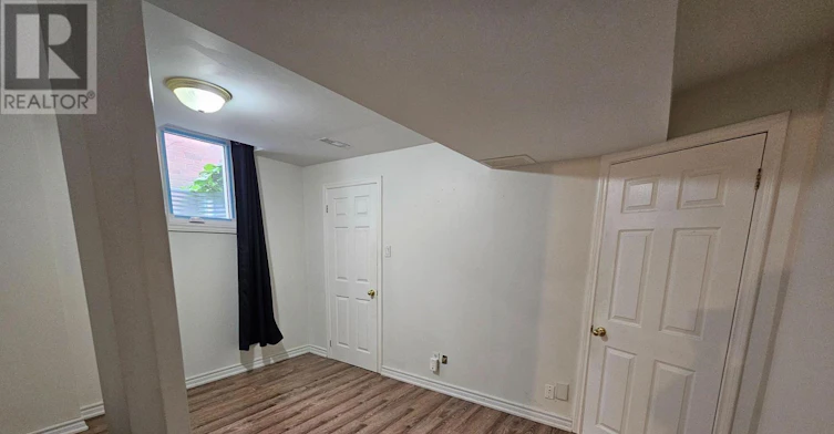 LOWER-596 Skinner Avenue, Newmarket, ON, L3X 2A8 - 3