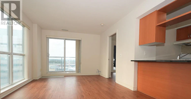 1209-70 Town Centre Court, Toronto, ON, M1P 0B2 - 3
