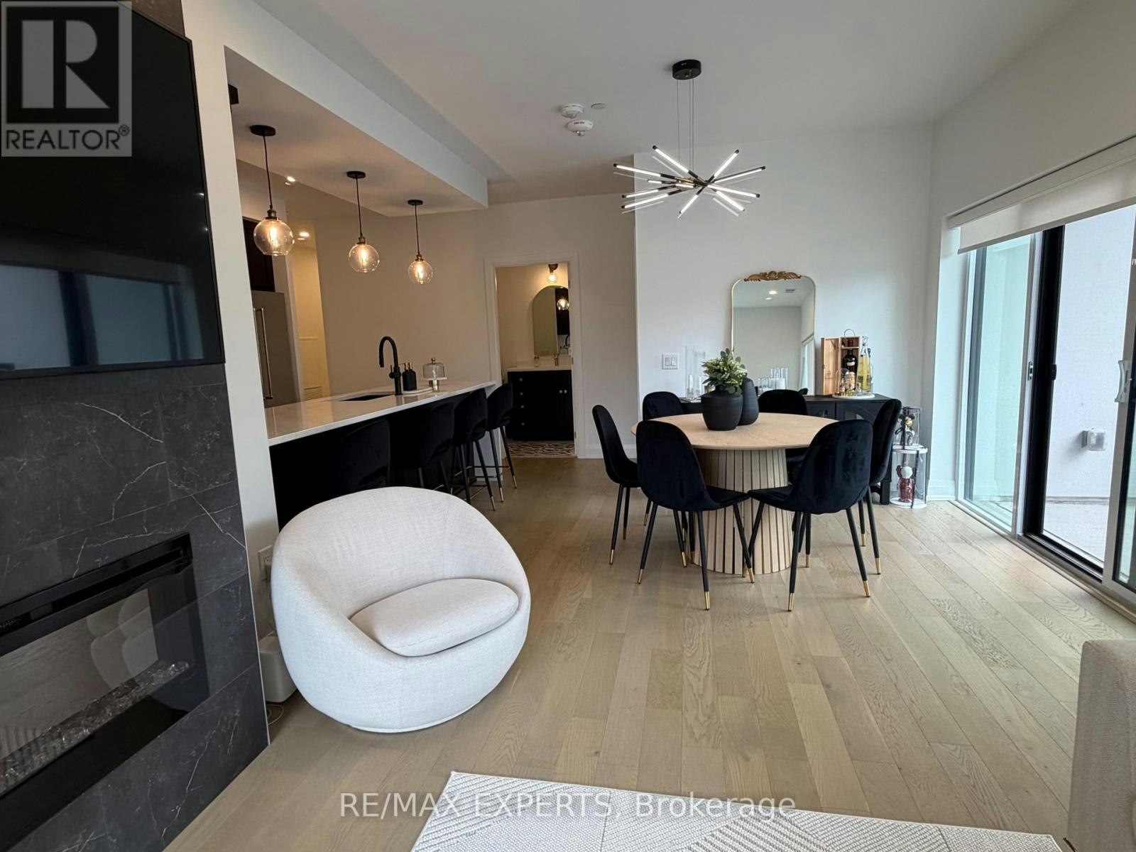 210-71 Wyndham Street S, Guelph, ON, N1E 5R3 - 14