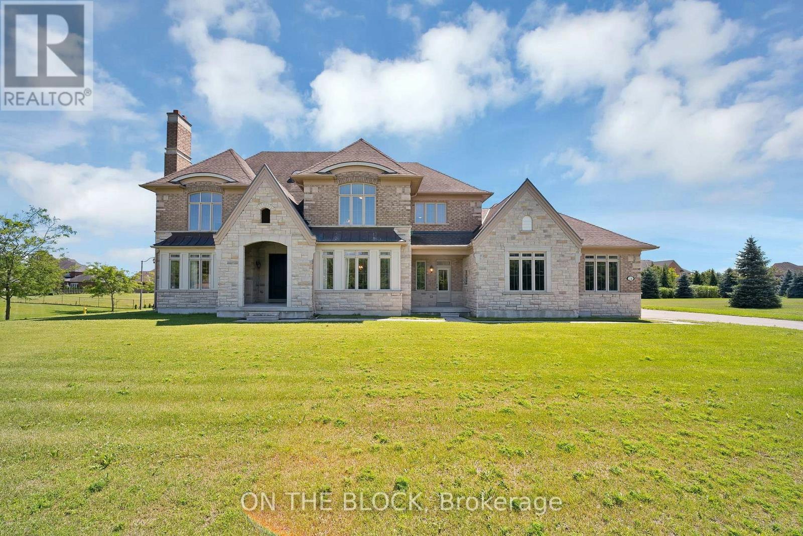 24 Whitewood Drive, Whitchurch-Stouffville, ON, L4A 1R9