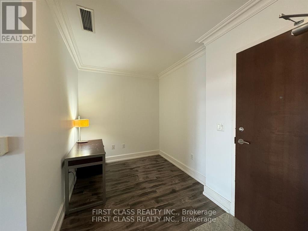 623-650 Sheppard Avenue E, Toronto, ON, M2K 3E4 - 2