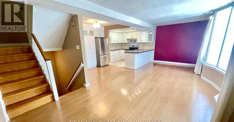 2-101 Mcgill Street, Toronto, ON, M5B 1H5 - 2