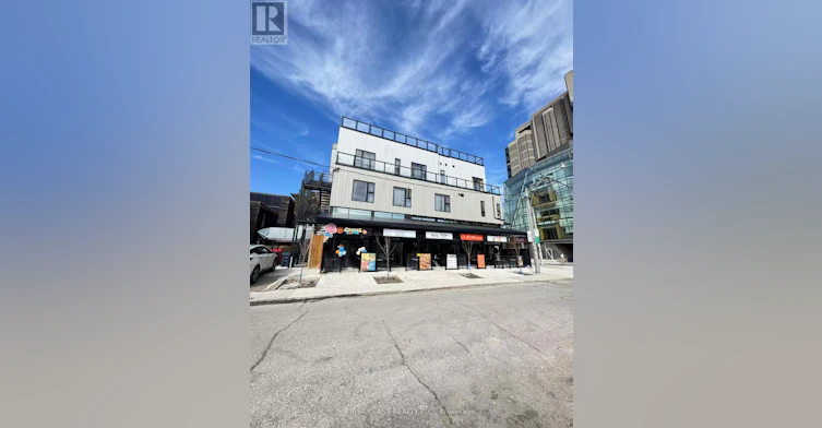 205-364 Huron Street, Toronto, ON, M5S 2G4