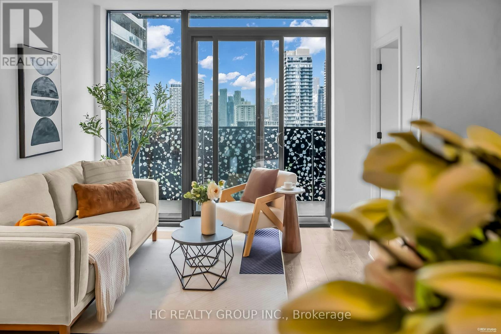 1805-55 Charles Street E, Toronto, ON, M4Y 0J1 - 12