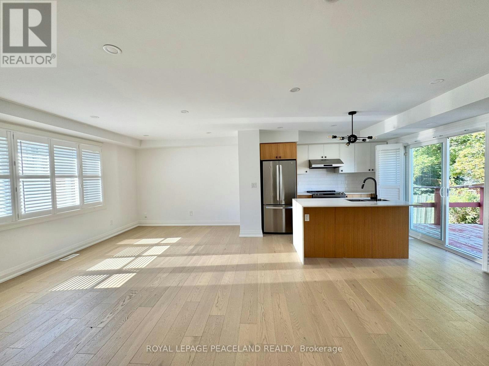 29 Rosita Crescent, Toronto, ON, M1L 1X7 - 4
