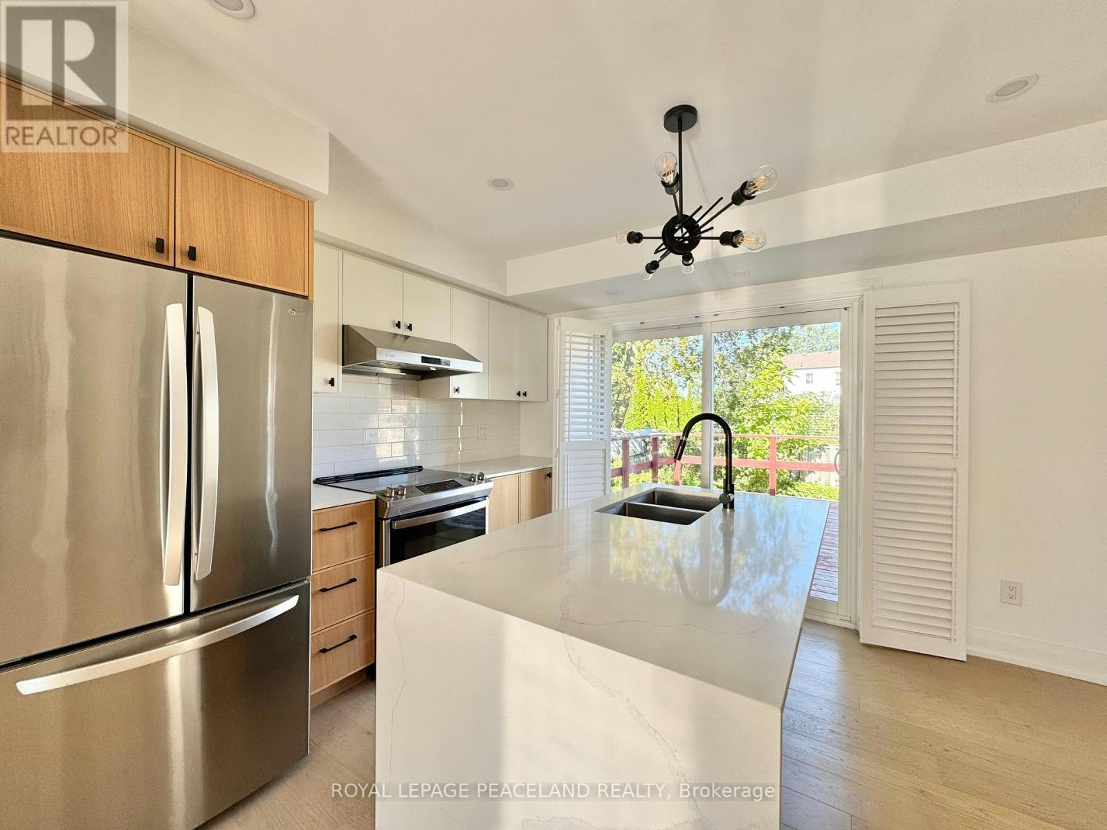 29 Rosita Crescent, Toronto, ON, M1L 1X7 - 6
