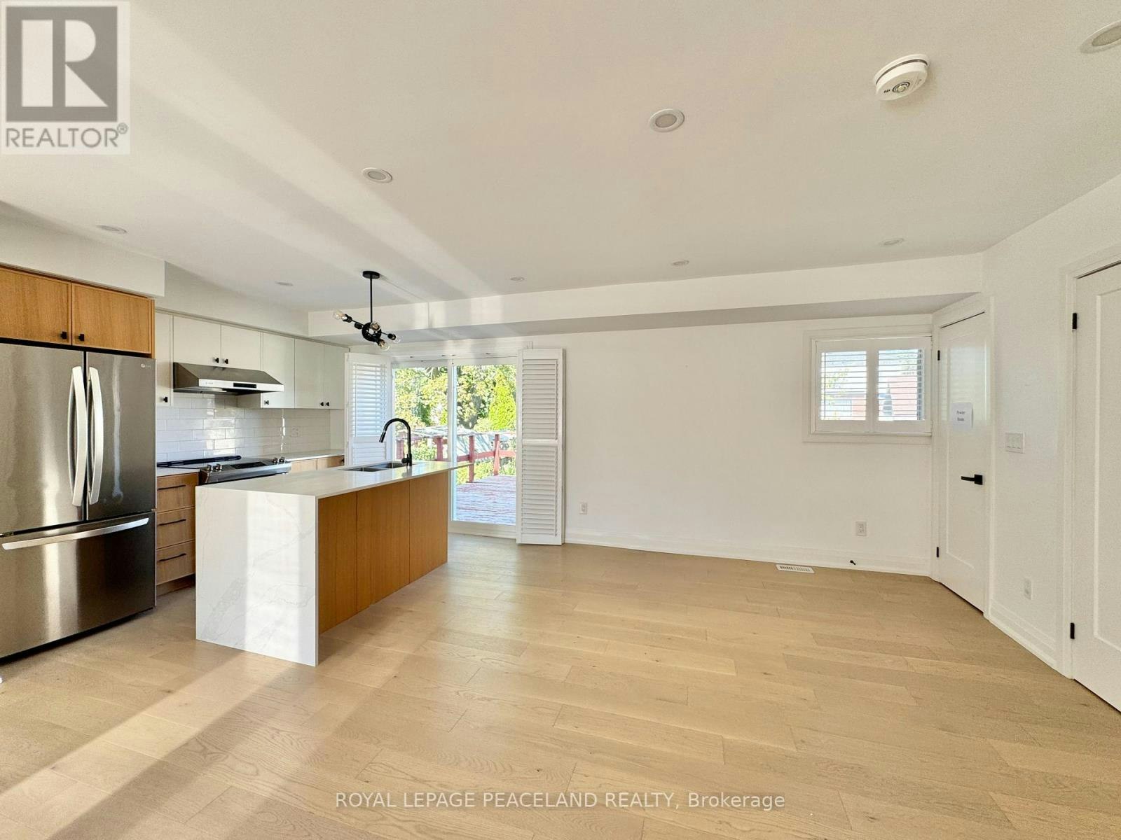 29 Rosita Crescent, Toronto, ON, M1L 1X7 - 5