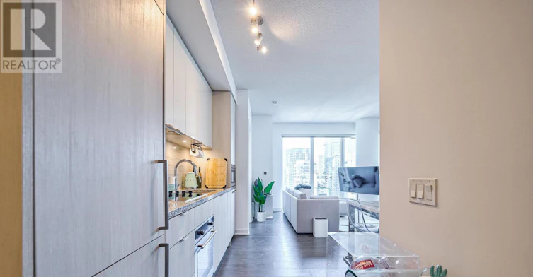 2205-115 Blue Jays Way, Toronto, ON, M5V 0N4 - 7